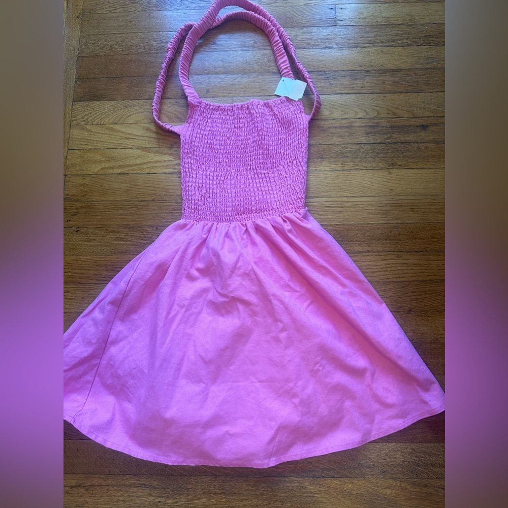 Pretty in pink Isalis backless dress size small